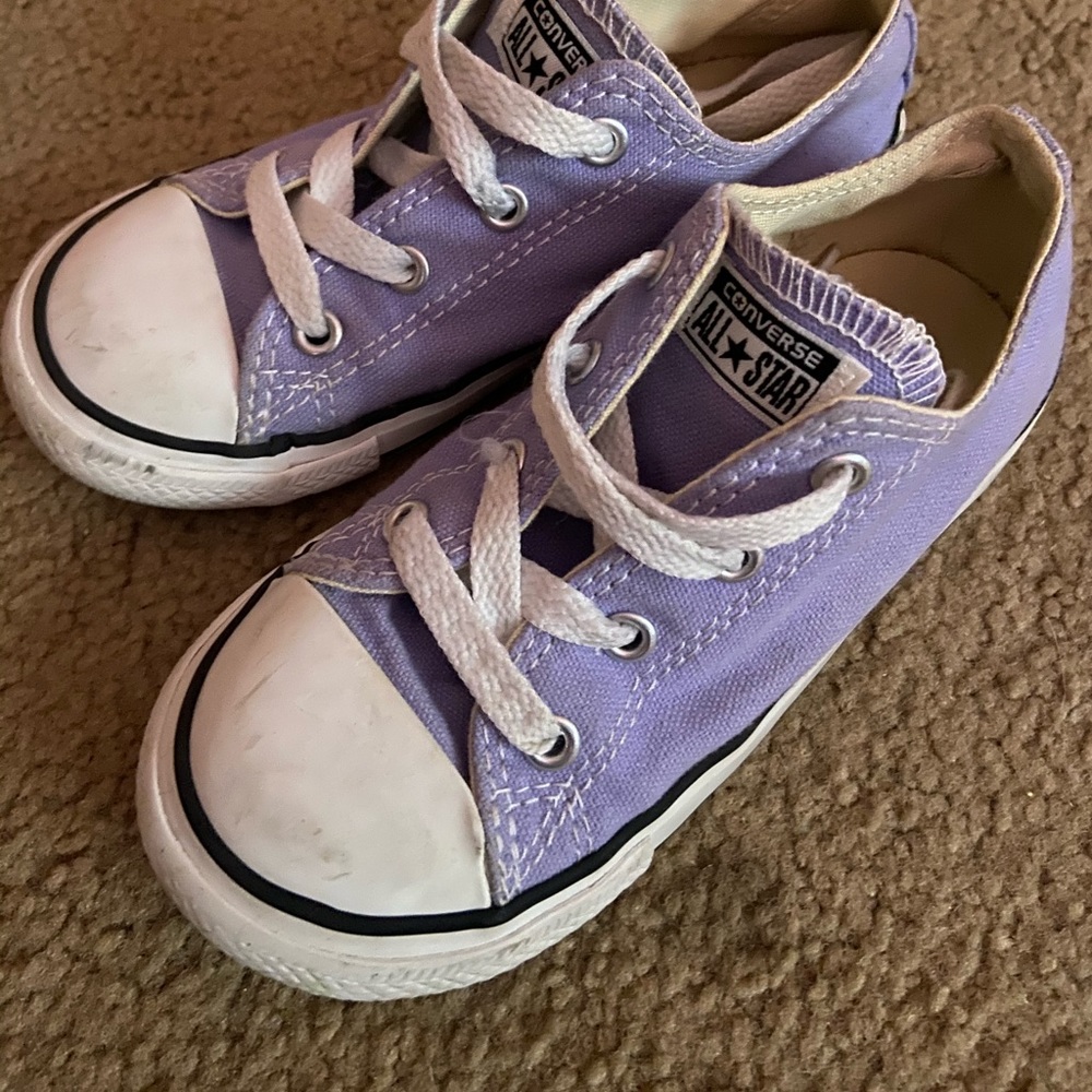 Little girls purple converse